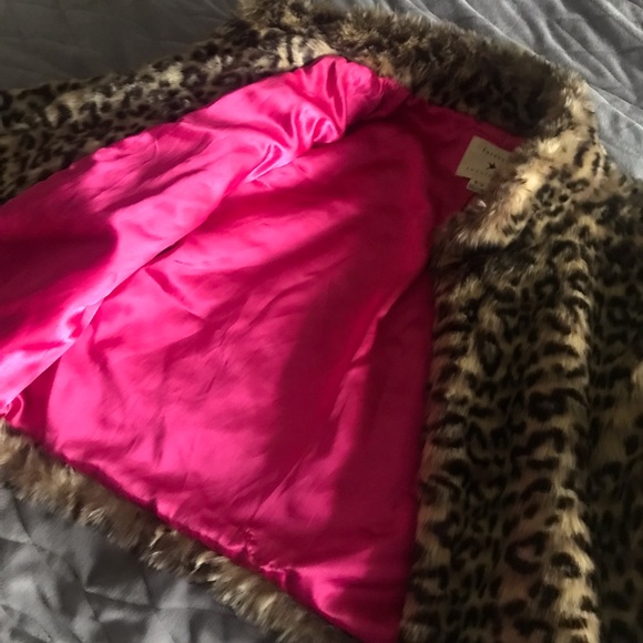 Leopard ๐ print Fur Coat by Forever 21 M/M - Picture 3 of 6
